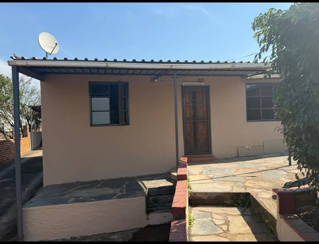 2 BEDROOM FREESTANDING FOR SALE IN NORTHDALE